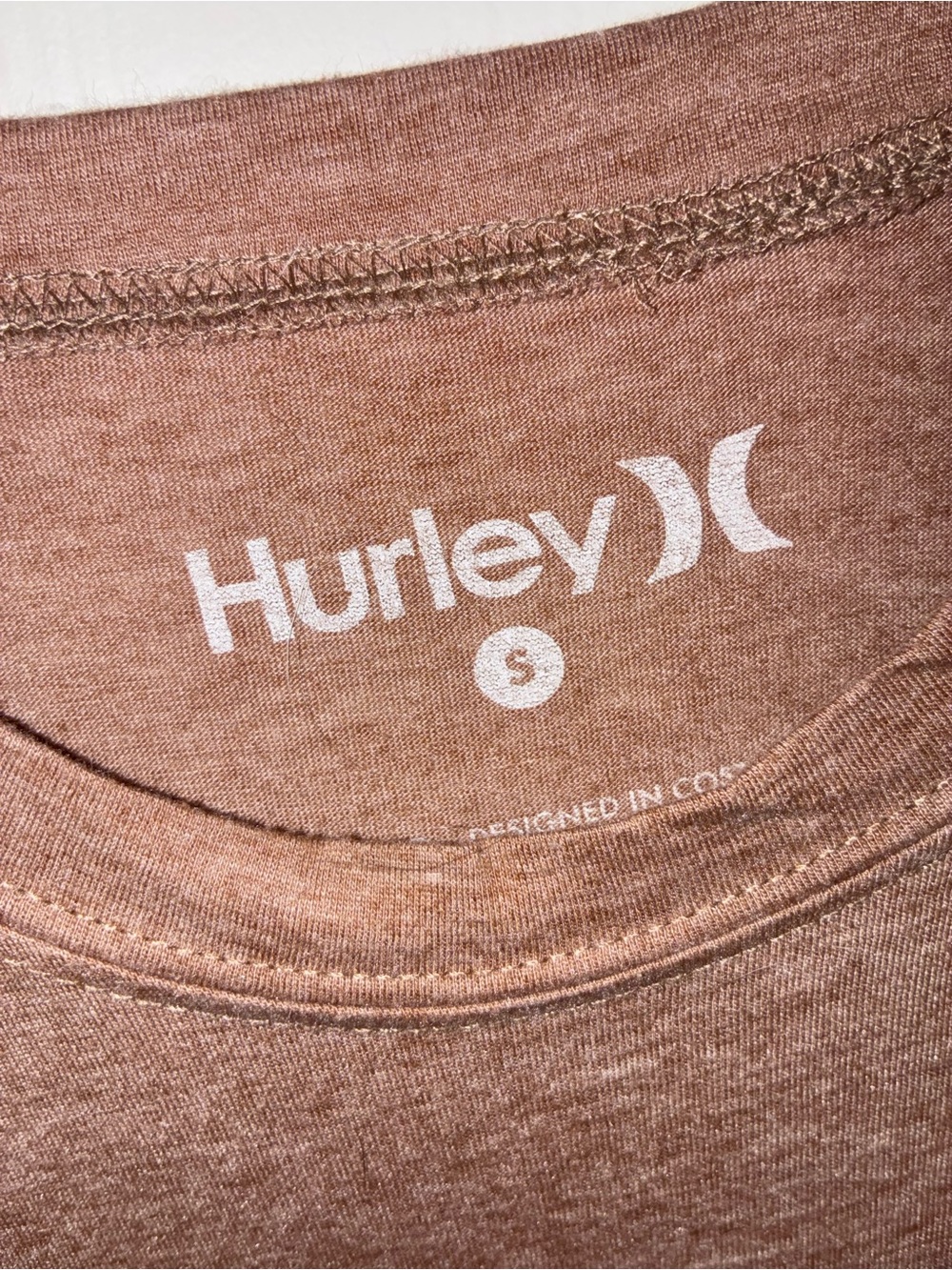 Hurley Pink Logo Tee and Brown Hurley Tee bundle - Picture 6 of 6
